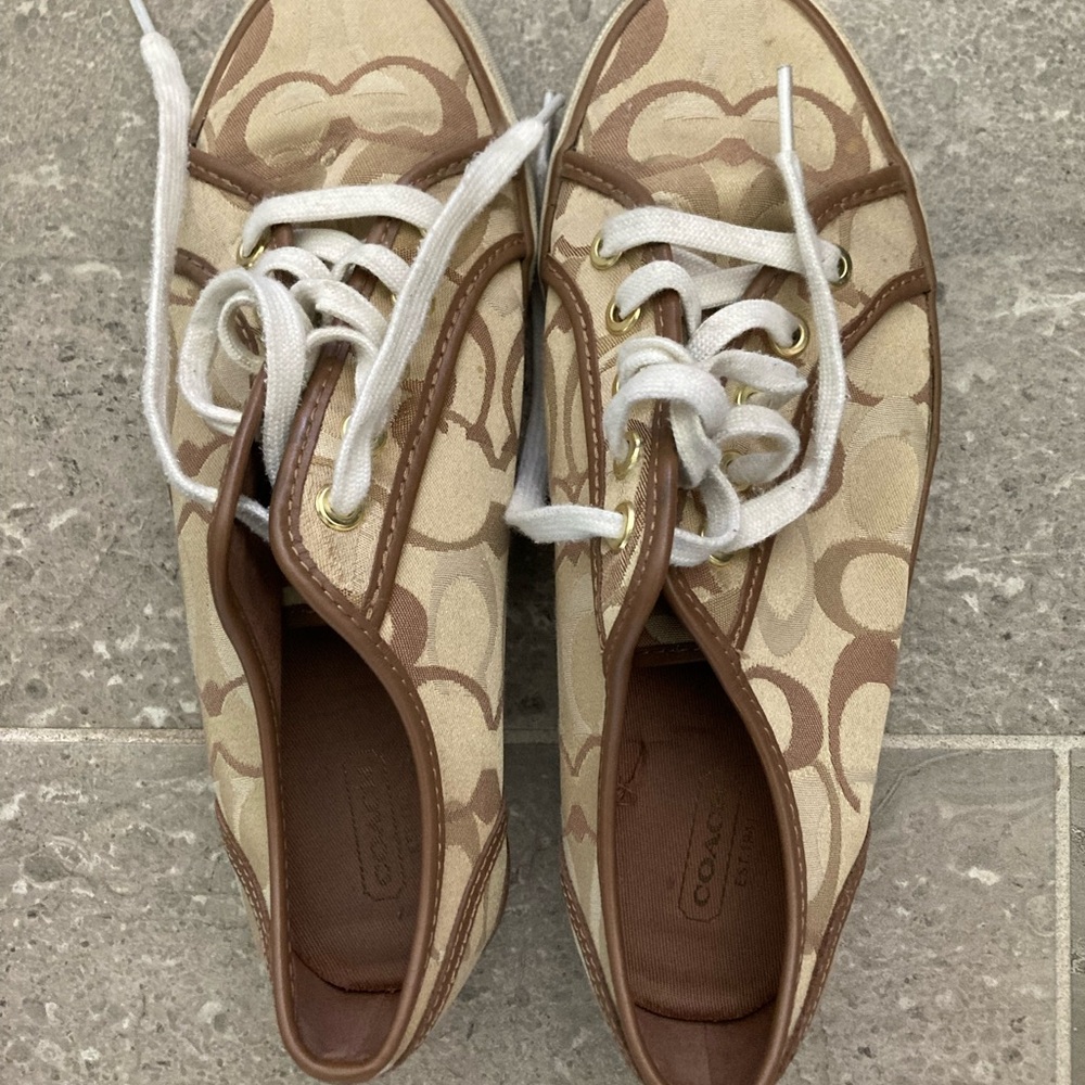 Coach Tan and Brown Casual Sneakers